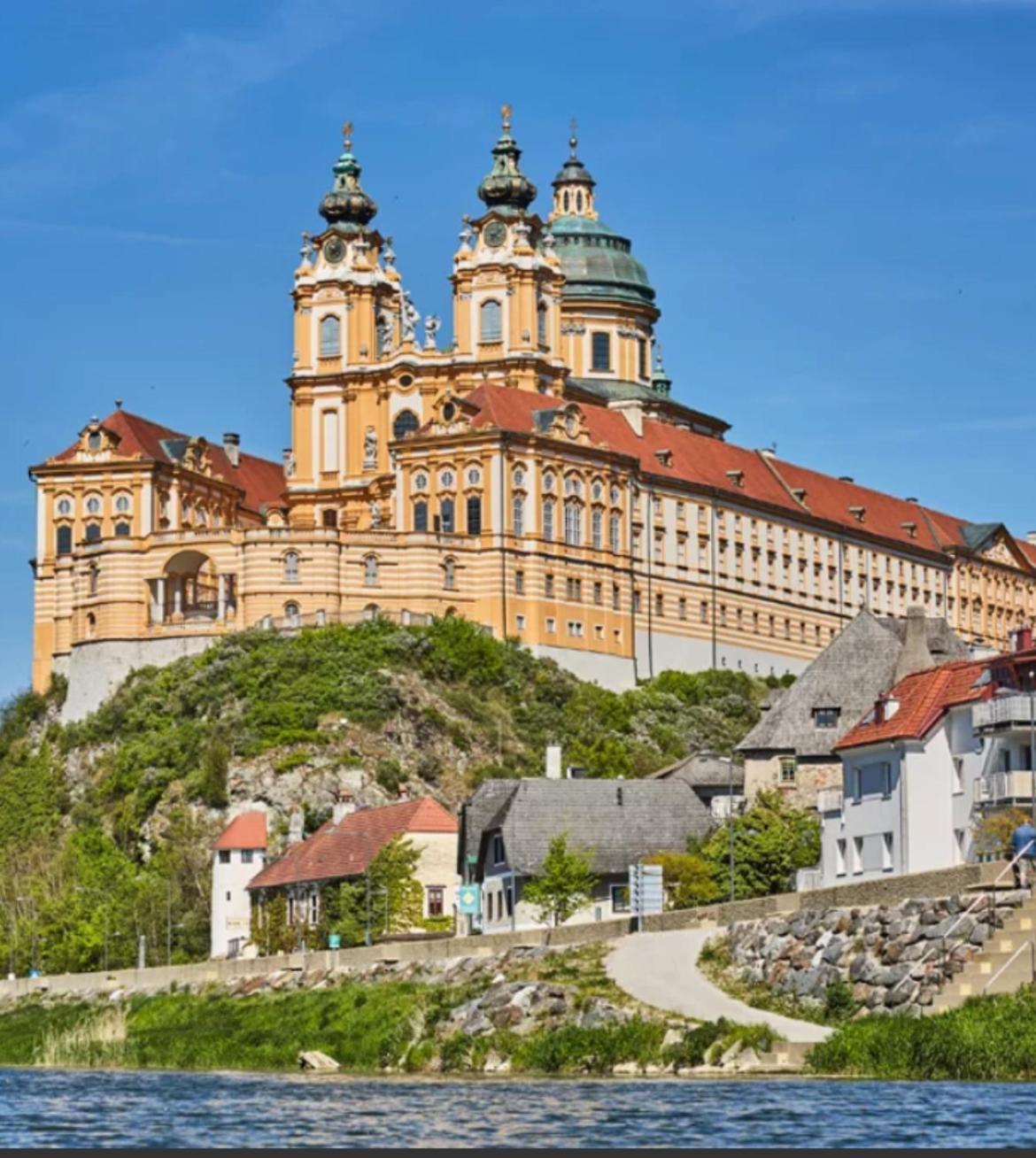 Pension L'Etage Melk Esterno foto